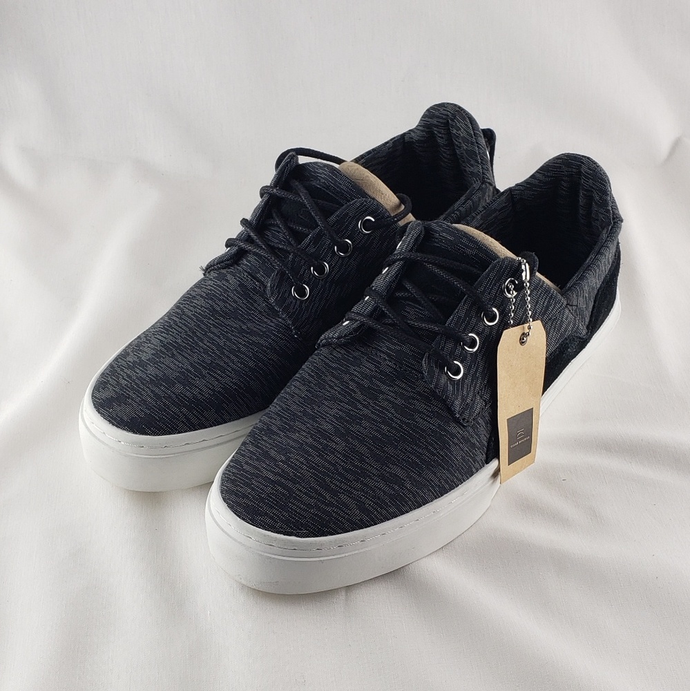 NWB Clear weather "eighty" low top - static grey